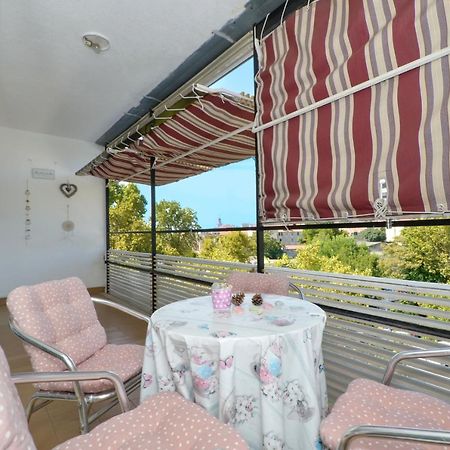 Apartman Lazy Summer Days สปลิท ภายนอก รูปภาพ