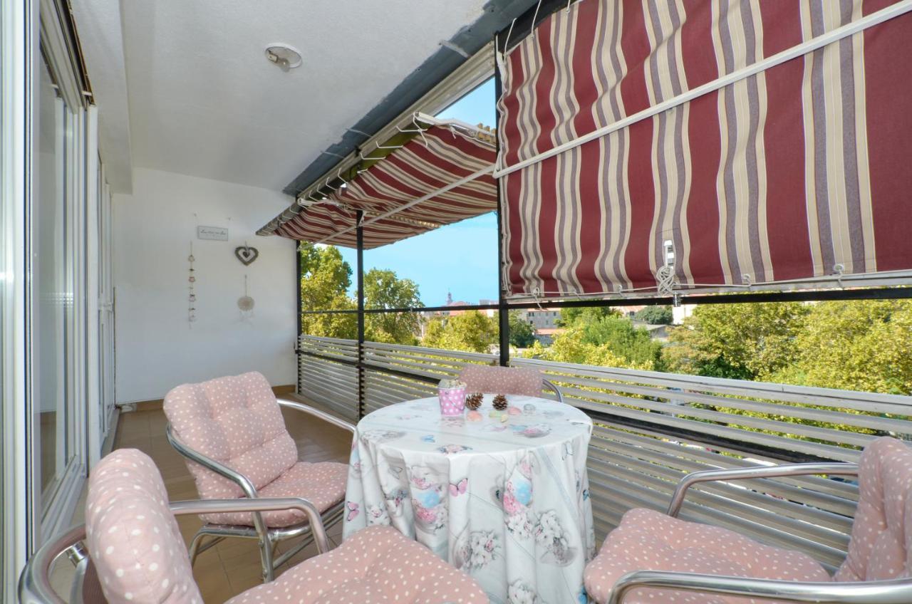 Apartman Lazy Summer Days สปลิท ภายนอก รูปภาพ