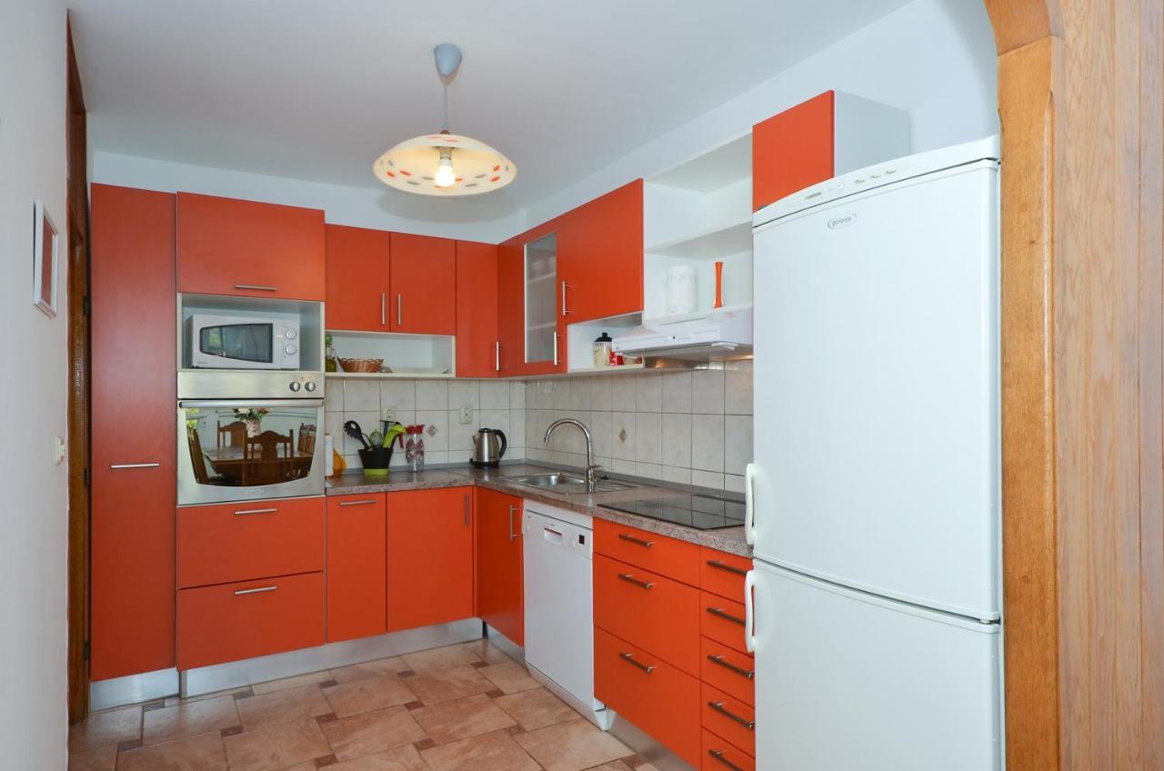 Apartman Lazy Summer Days สปลิท ภายนอก รูปภาพ