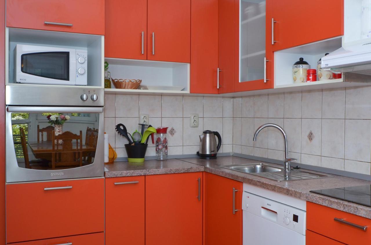 Apartman Lazy Summer Days สปลิท ภายนอก รูปภาพ