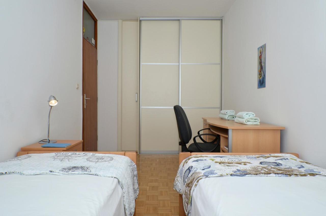 Apartman Lazy Summer Days สปลิท ภายนอก รูปภาพ